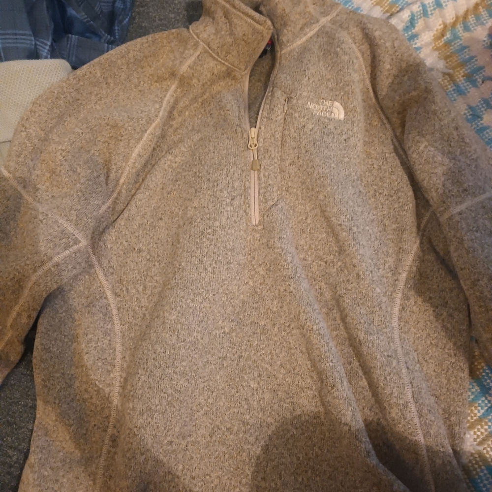 North Face Pullover - image 3